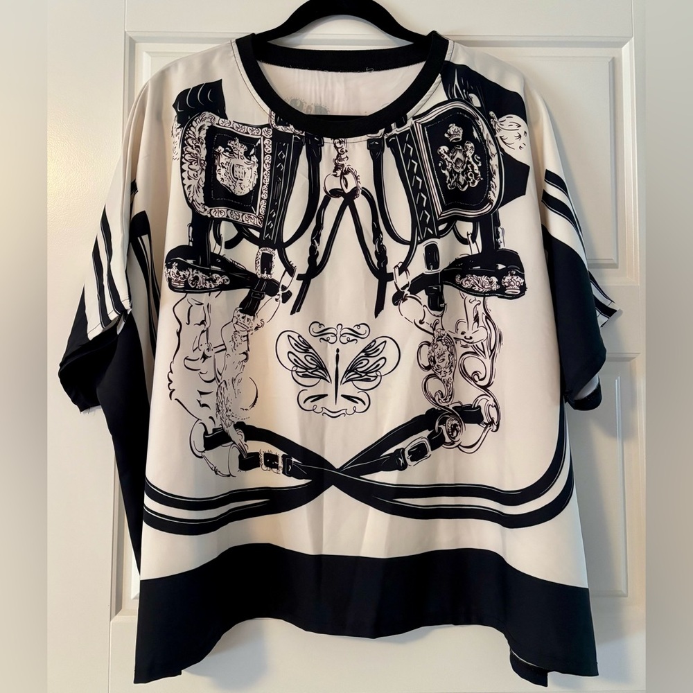 Chic Black and White Women's Blouse
